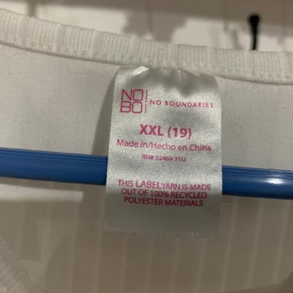 White Crop Top - Picture 2 of 2